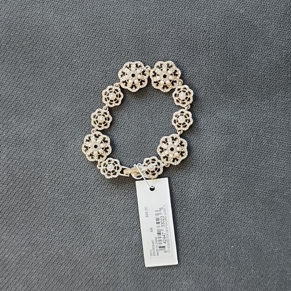 Gold Braclet - image 1